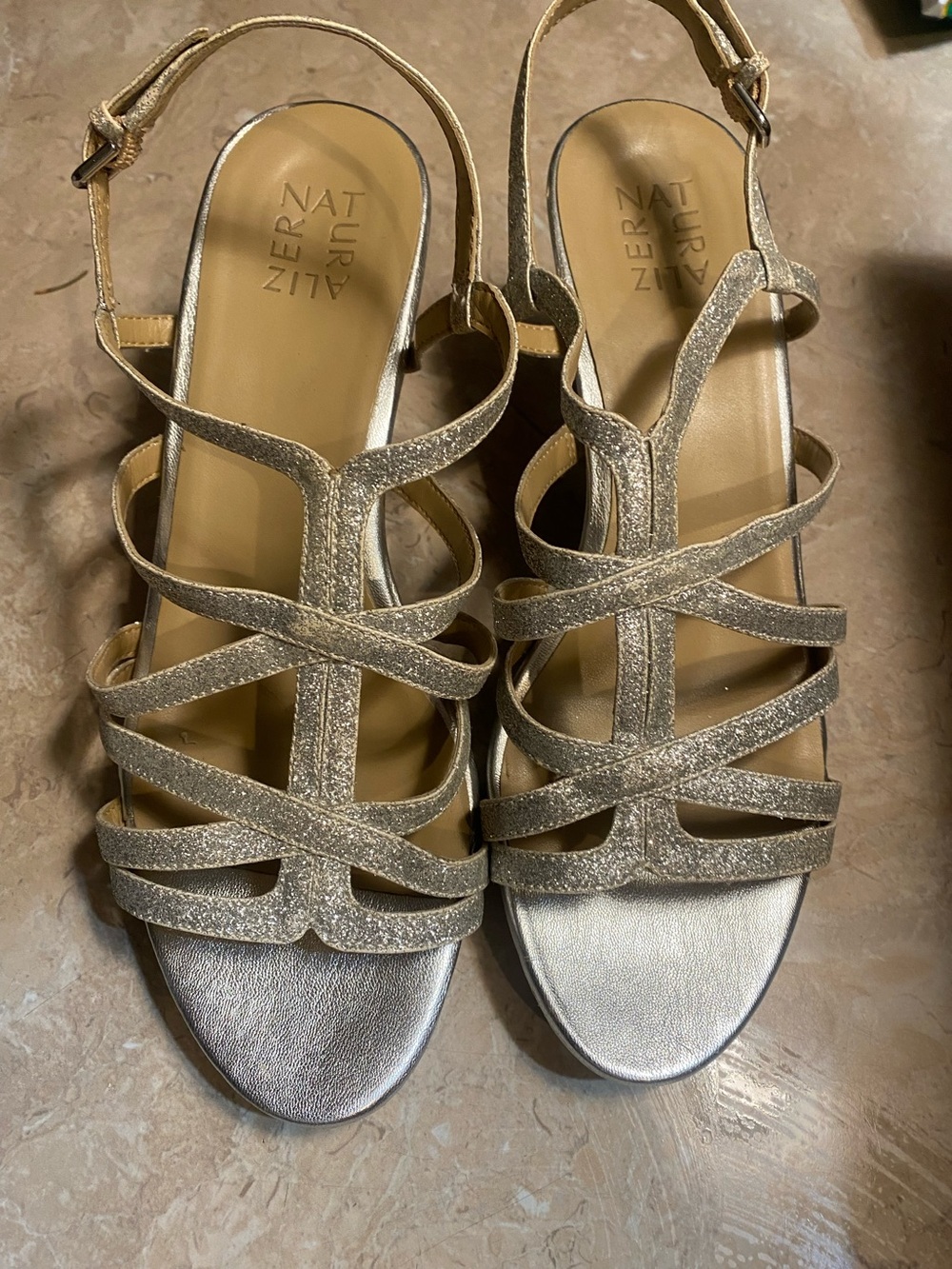 Naturalizer Gold Strappy Slingback Sandals